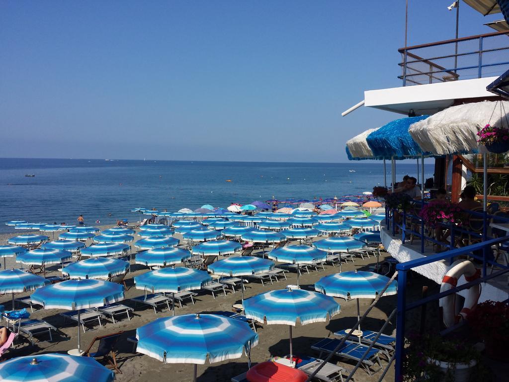 Apartments Arcobaleno Deiva Marina Zewnętrze zdjęcie